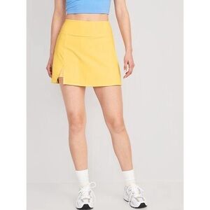 Old Navy Extra High-Waisted PowerChill Skort - ButterCup